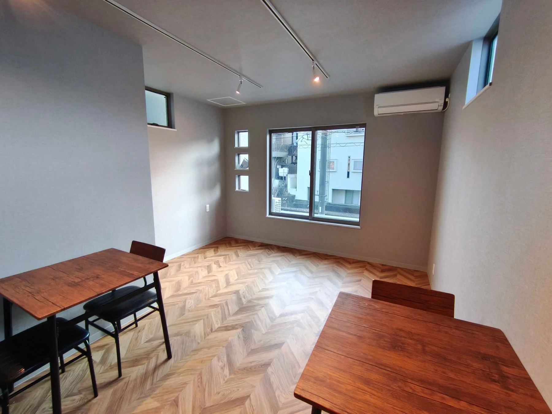 ReverVワークスの学習スペース