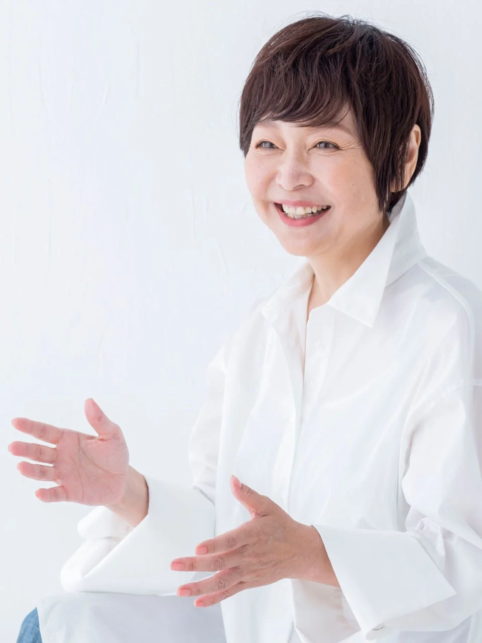 笑顔の乙坂章子氏