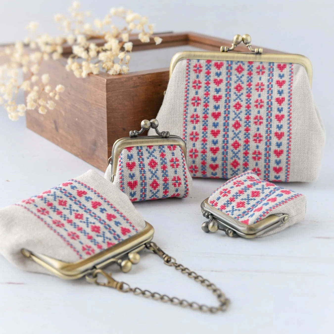 がま口財布の数々