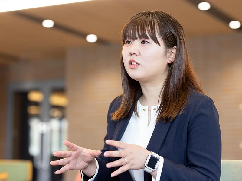 岩佐さんが話している様子