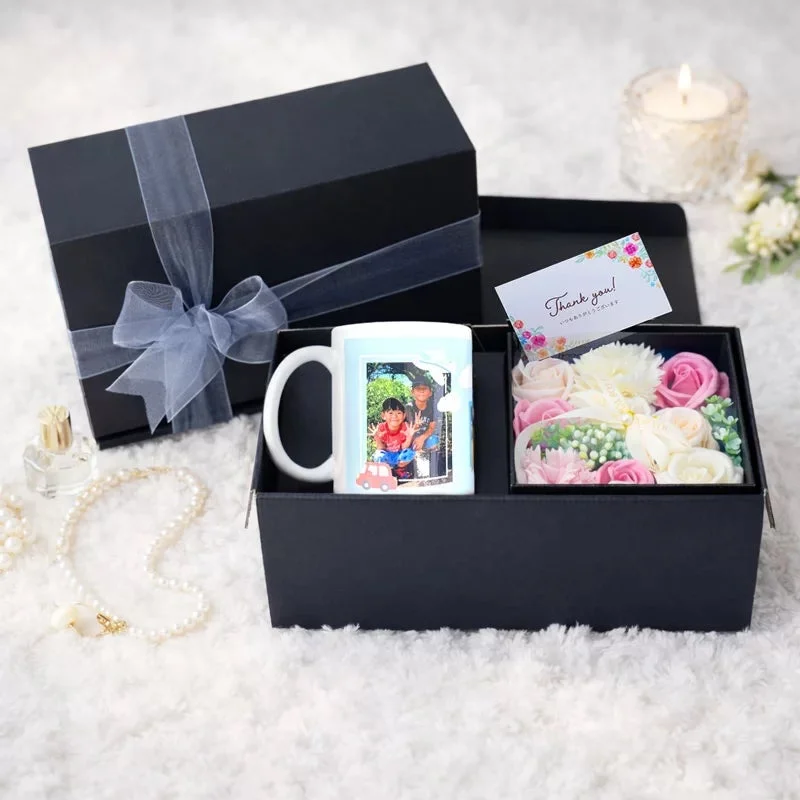 写真入りマグカップとソープフラワーのギフトセット