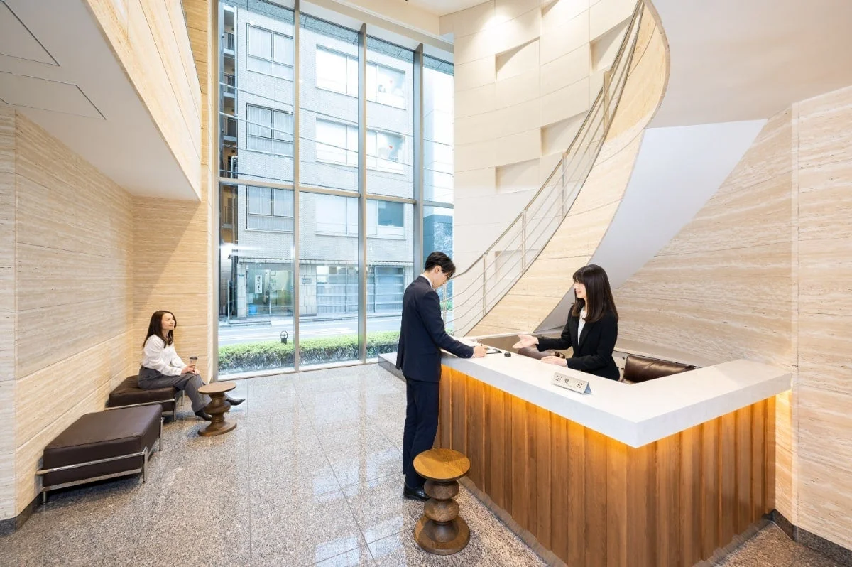 モダンなオフィスロビー
