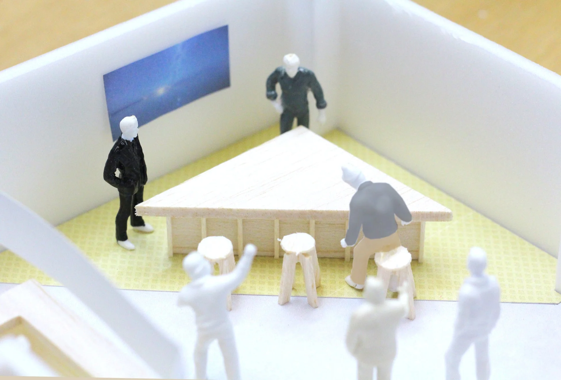 会議室のようなミニチュアジオラマ